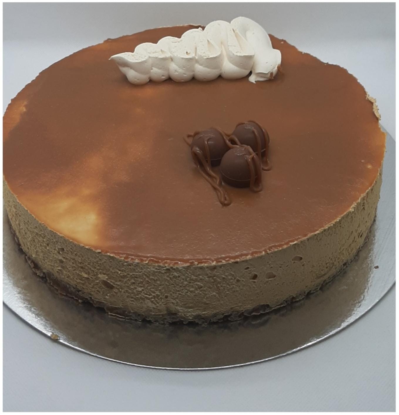 TARTA DULCE DE LECHE Y GALLETA 2KG
